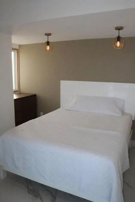 Beach Front Renewed Apartment Cancun